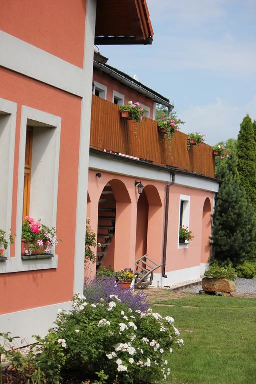 Penzion Na Statku Lysá nad Labem Exteriör bild